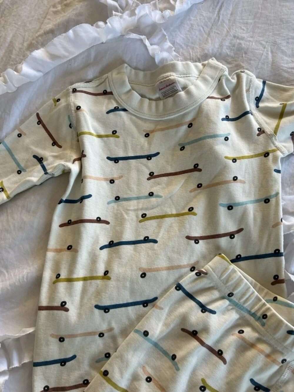 Hanna Andersson Organic Cotton Pajama Set Short Sleeve and Short Pants Size 8